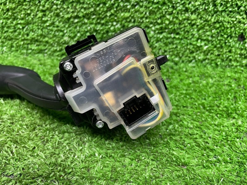 Переключатель стеклоочистителей, 1000 рублей, Москва