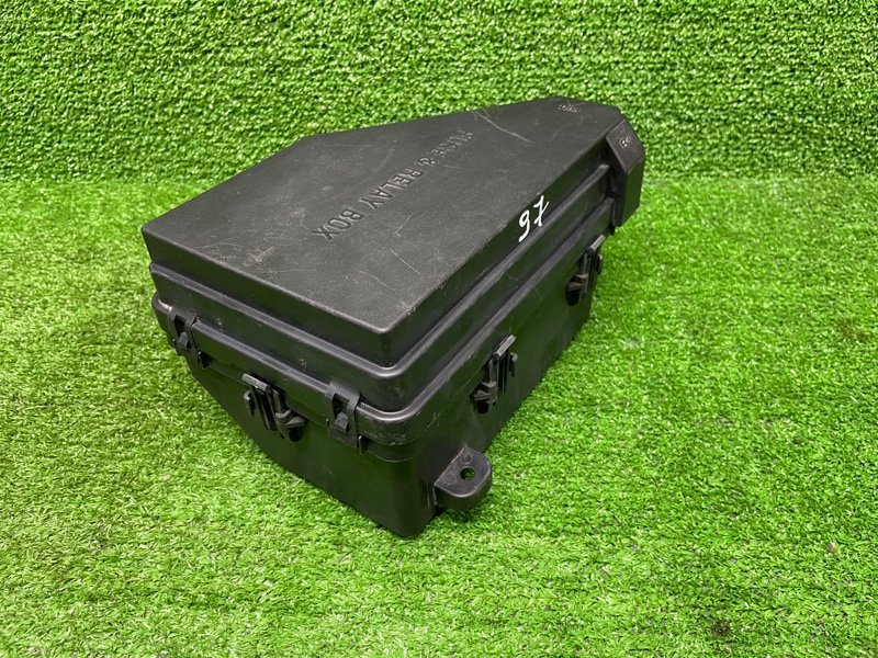 Корпус блока предохранителей, 2000 рублей, Москва