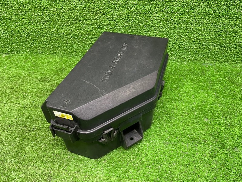 Корпус блока предохранителей, 2000 рублей, Москва