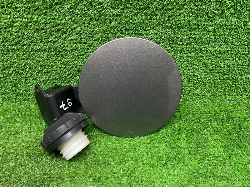 Лючок топливного бака, 800 рублей, Москва