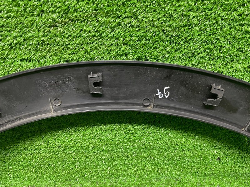 Накладка крыла, 1000 рублей, Москва