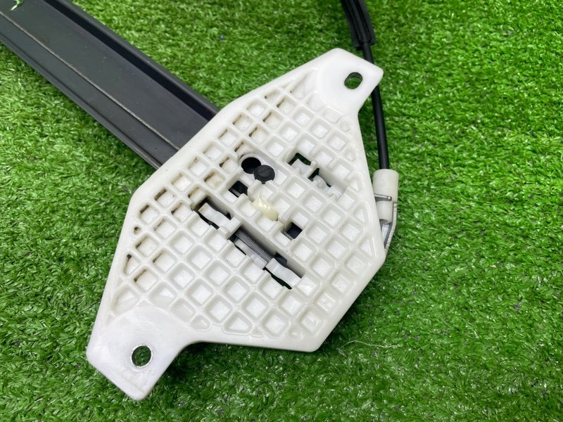 Стеклоподъемник задний, 1000 рублей, Москва