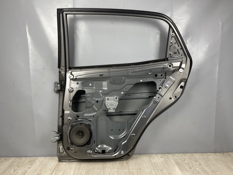 Дверь задняя правая, 18000 рублей, Москва