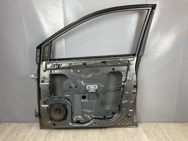 Дверь передняя правая, 12000 рублей, Москва