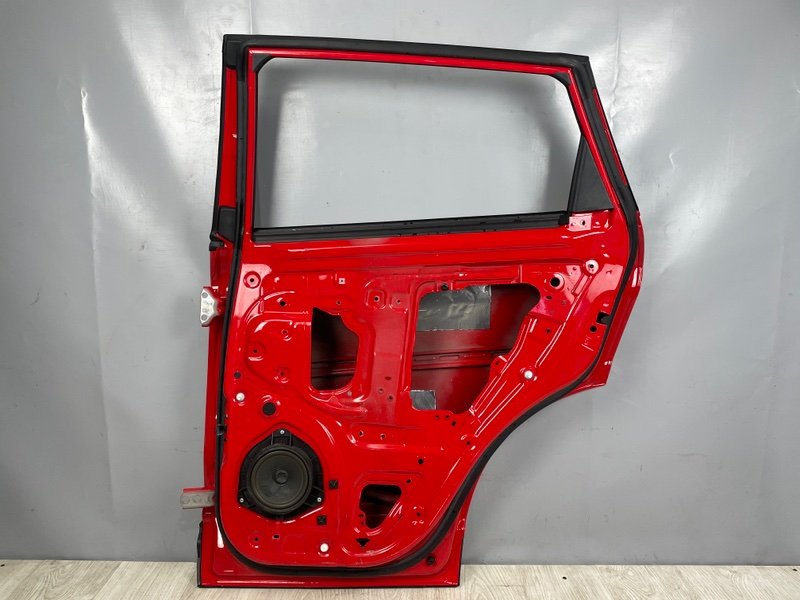 Дверь задняя правая, 50000 рублей, Москва