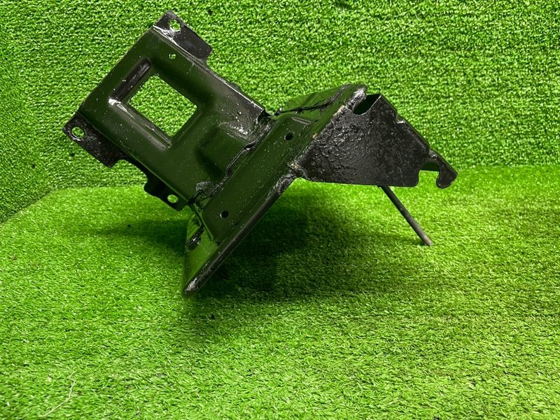 Площадка под АКБ, 2000 рублей, Москва