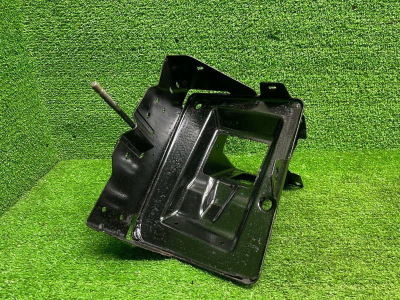 Площадка под АКБ, 2000 рублей, Москва