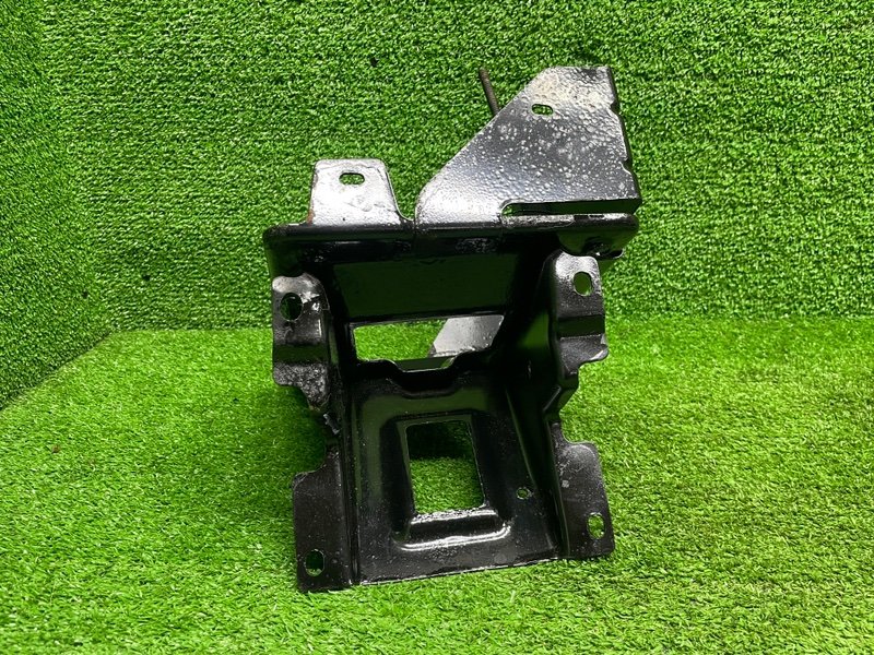 Площадка под АКБ, 2000 рублей, Москва