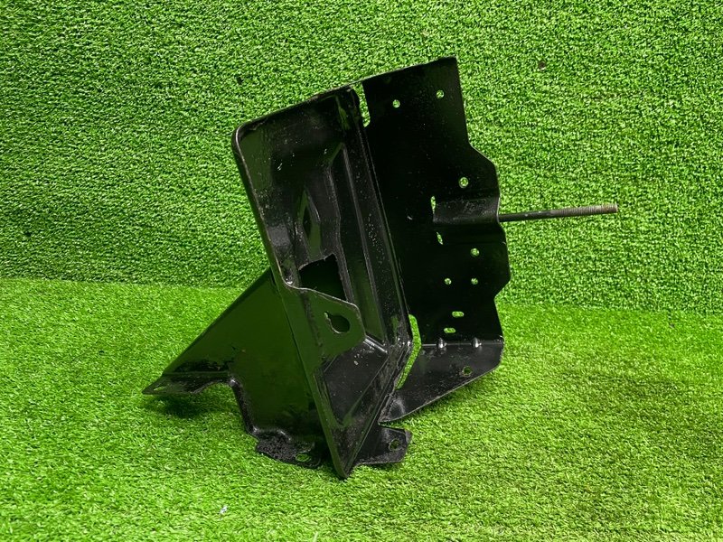 Площадка под АКБ, 2000 рублей, Москва