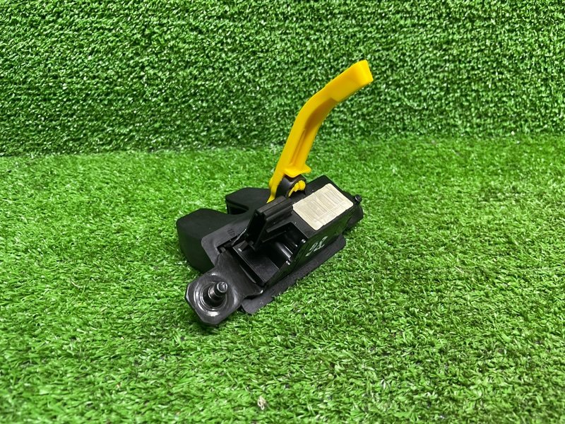 Замок багажника, 2000 рублей, Москва