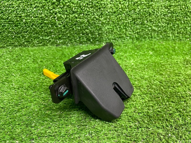 Замок багажника, 2000 рублей, Москва