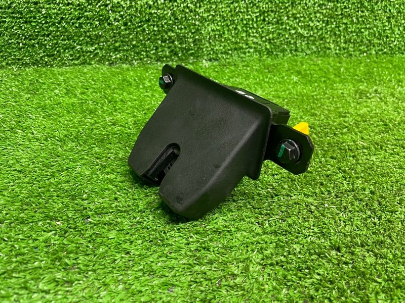 Замок багажника, 2000 рублей, Москва