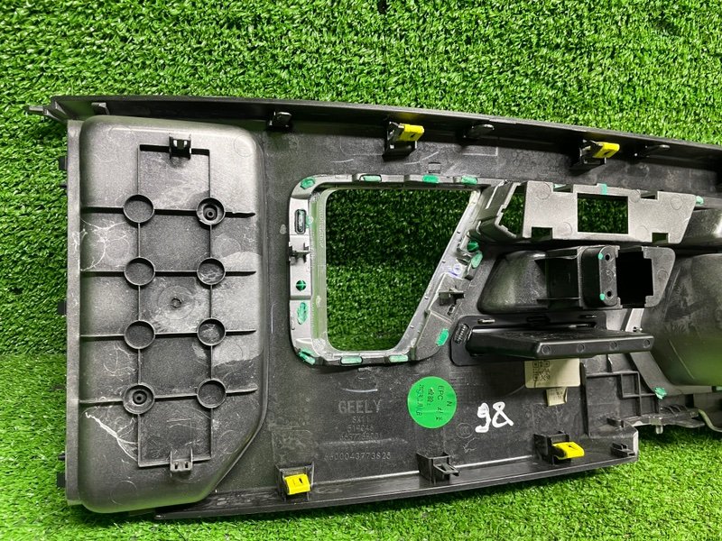 Накладка консоли, 3500 рублей, Москва