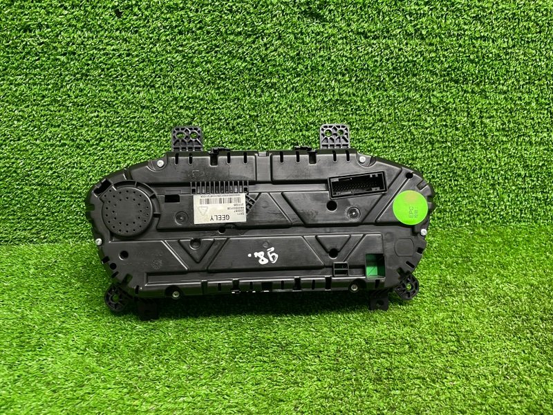 Панель приборов, 10000 рублей, Москва