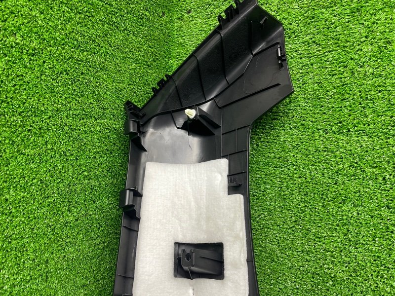 Обшивка стойки, Москва