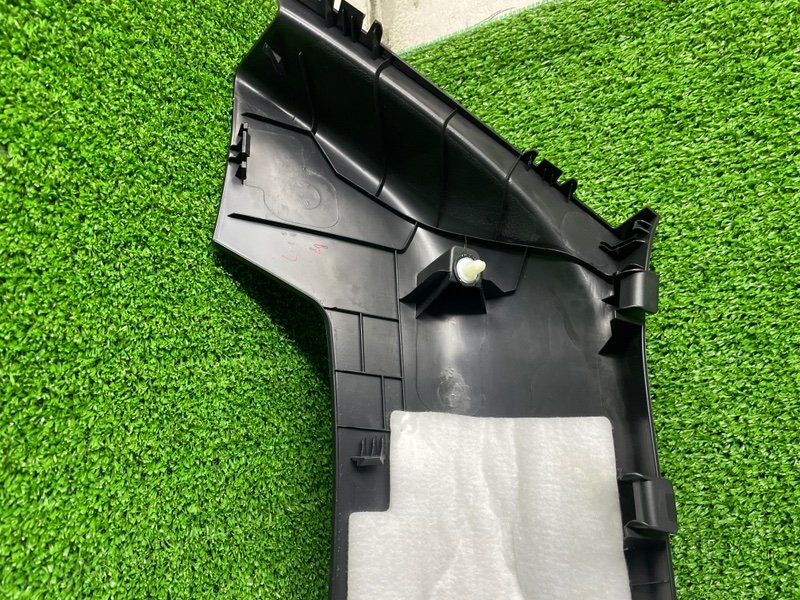 Обшивка стойки, Москва