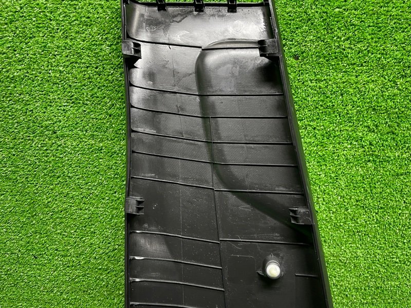 Обшивка стойки, Москва