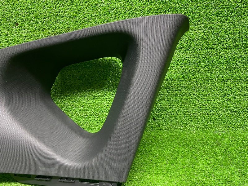 Обшивка стойки, Москва