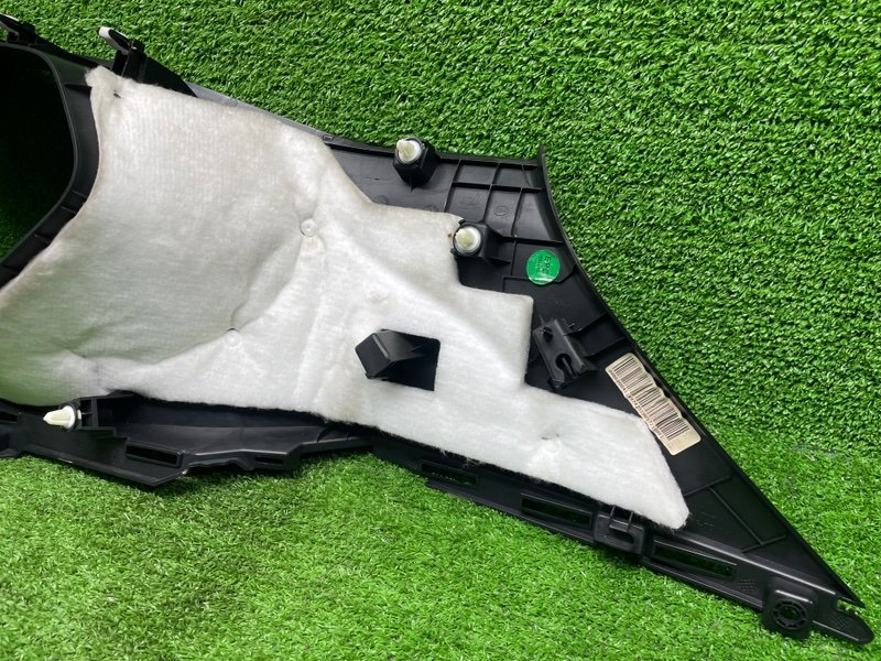 Обшивка стойки, Москва