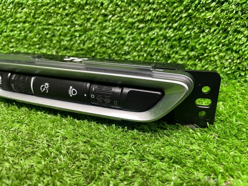 Блок кнопок, Москва