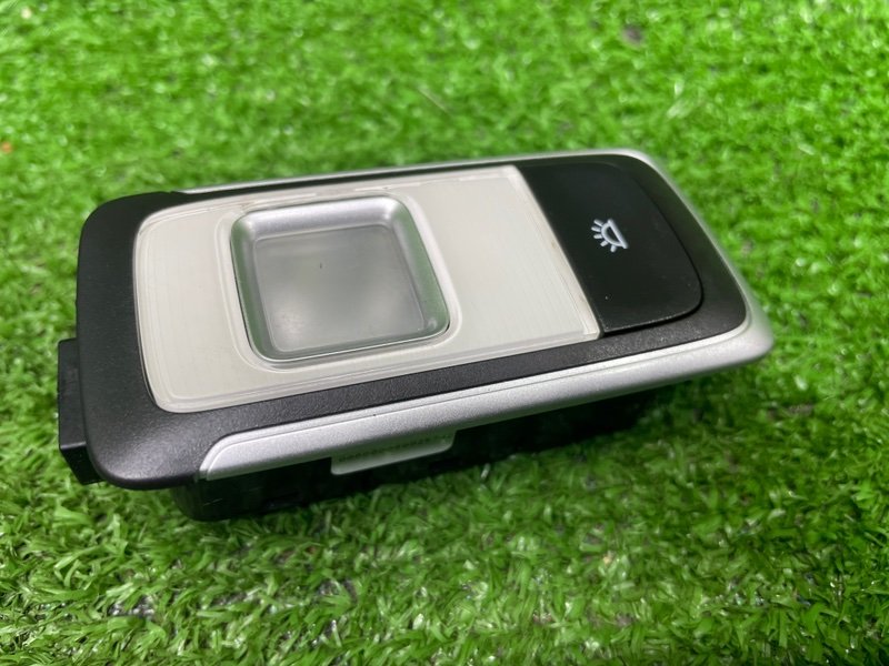 Плафон салонный, 1000 рублей, Москва