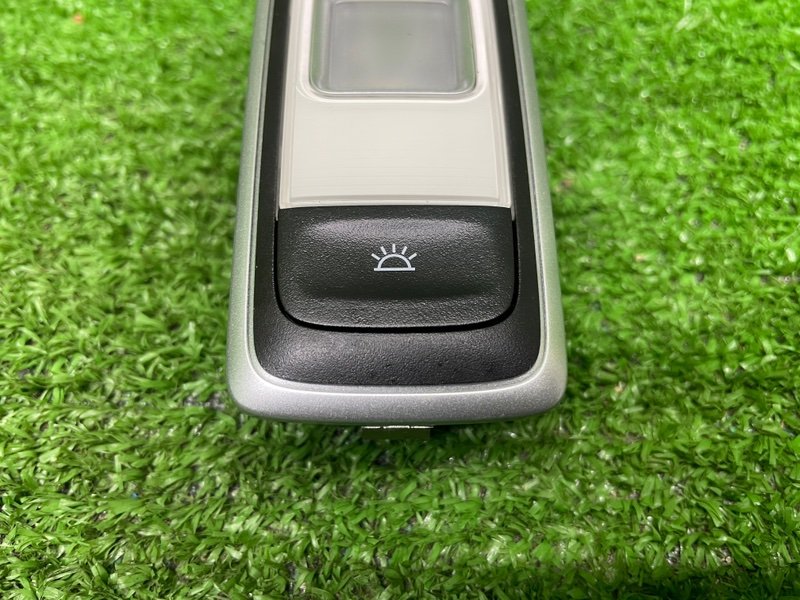 Плафон салонный, 1000 рублей, Москва