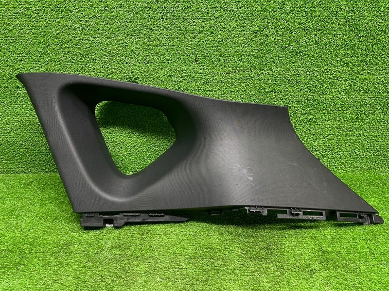 Обшивка стойки, Москва