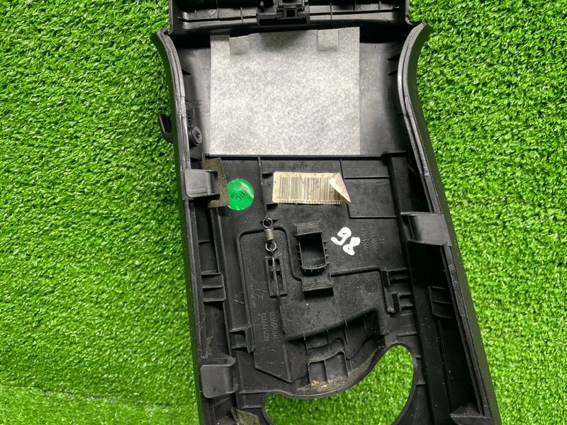 Обшивка стойки, Москва