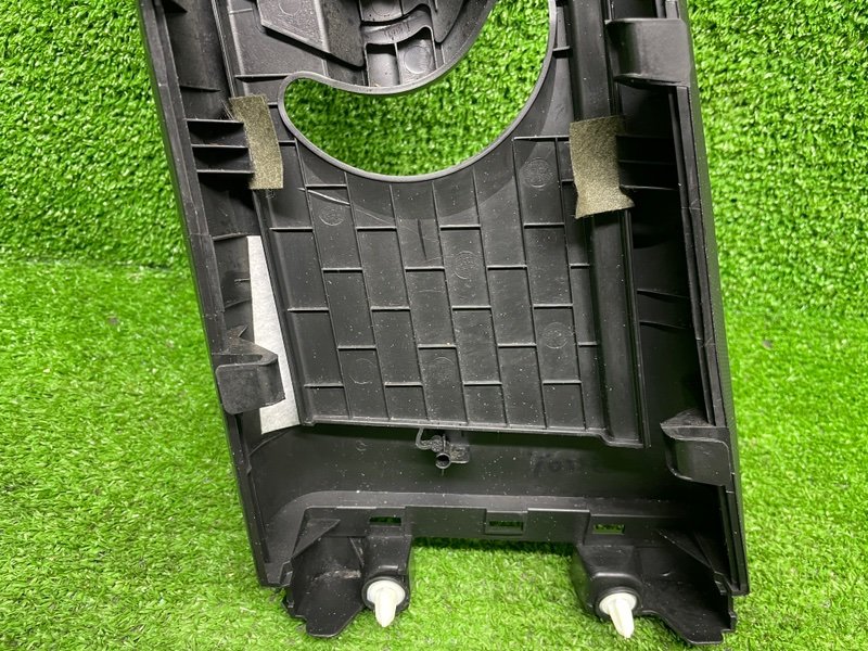 Обшивка стойки, Москва