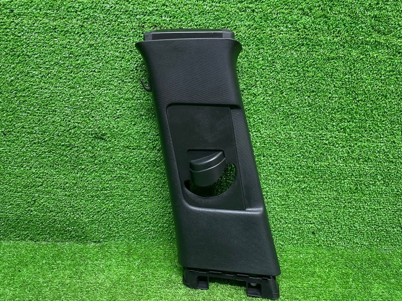 Обшивка стойки, Москва