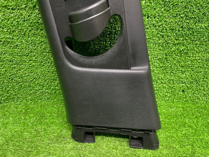 Обшивка стойки, Москва