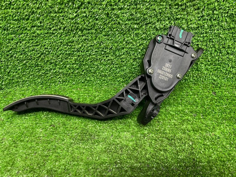 Педаль газа, Москва