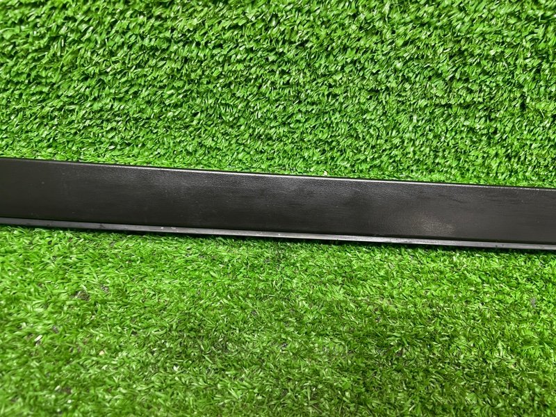 Молдинг лобового стекла, 2000 рублей, Москва