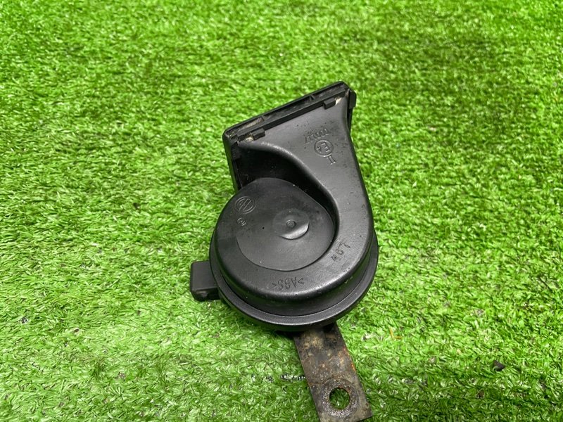 Звуковой сигнал, 1000 рублей, Москва