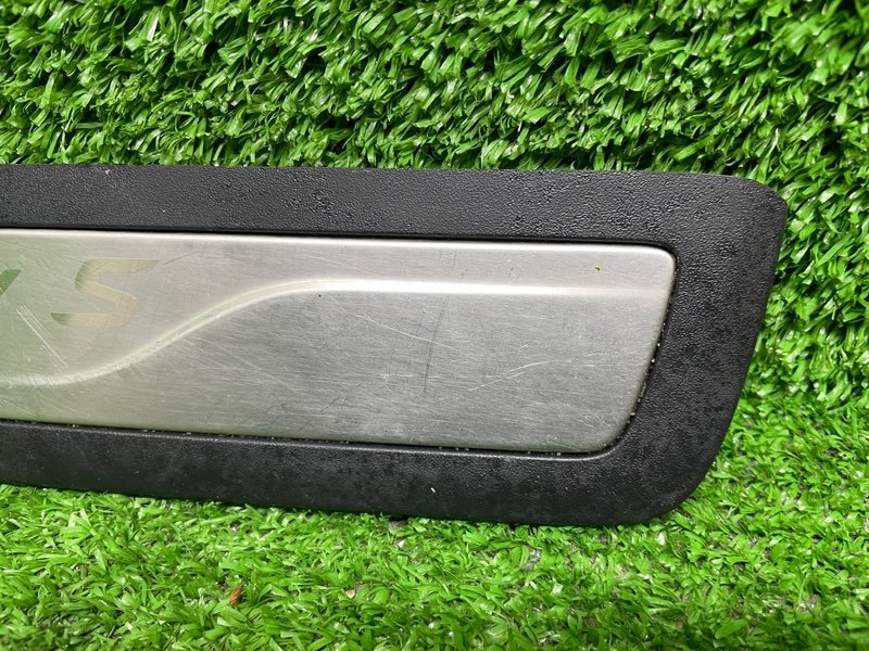 Накладка порога, 1000 рублей, Москва