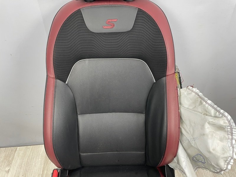 Сиденье переднее левое, Москва