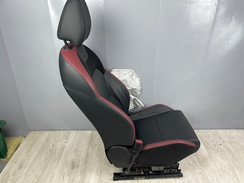 Сиденье переднее левое, Москва