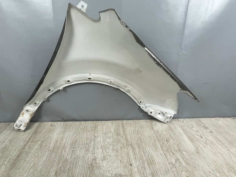 Крыло переднее левое, 8000 рублей, Москва