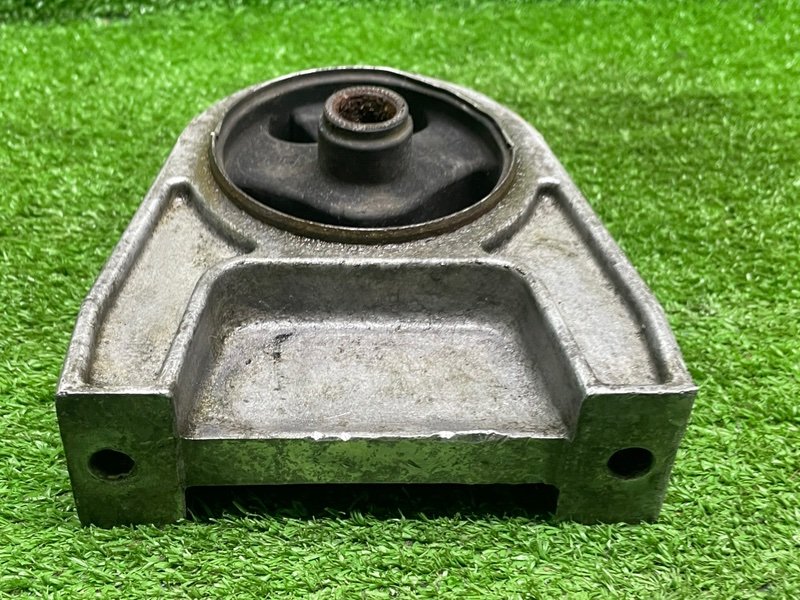 Опора двигателя, 1500 рублей, Москва