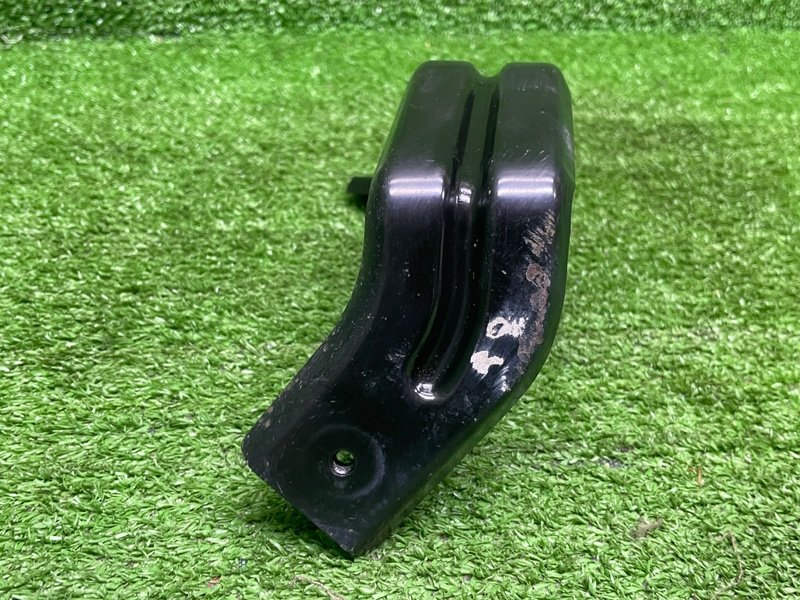 Кронштейн заднего бампера, 500 рублей, Москва