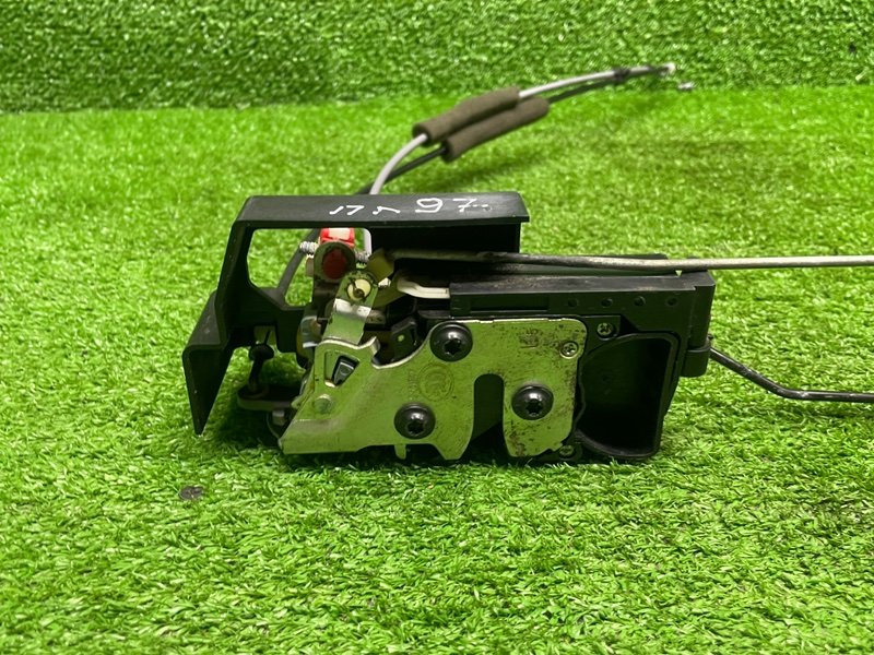 Замок двери передней левой, 3000 рублей, Москва