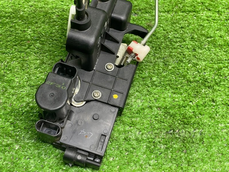 Замок двери задней правой, 2000 рублей, Москва