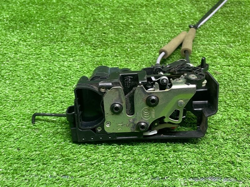 Замок двери задней левой, 2500 рублей, Москва