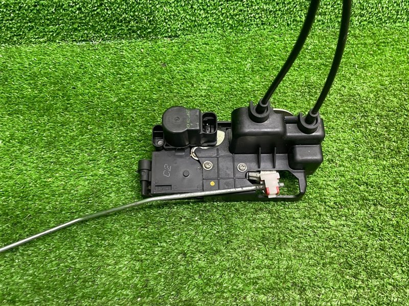 Замок двери передней правой, 2000 рублей, Москва