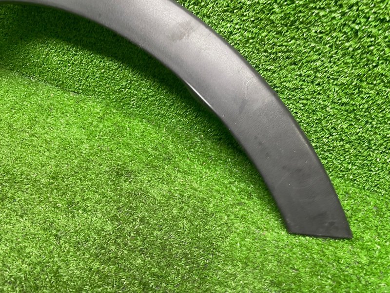 Накладка крыла, 1000 рублей, Москва