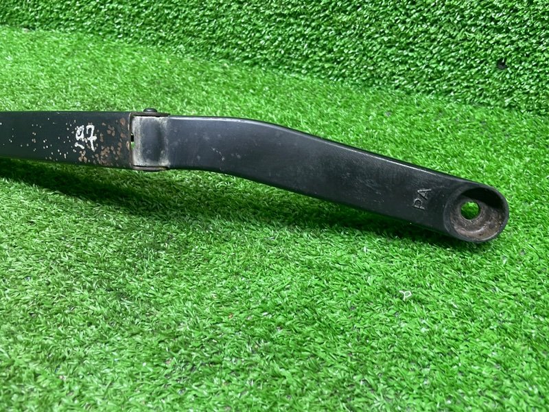 Поводок стеклоочистителя передний, 1000 рублей, Москва