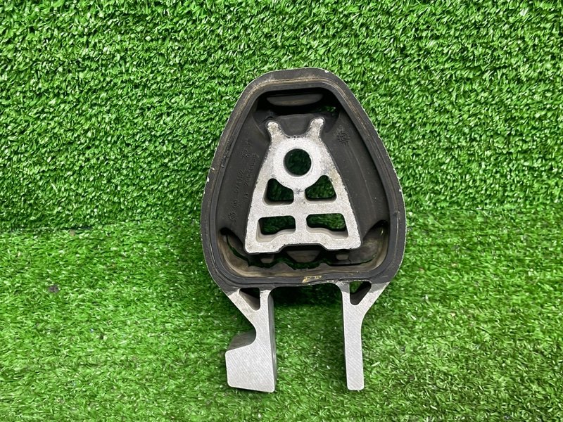 Опора двигателя, 2200 рублей, Москва