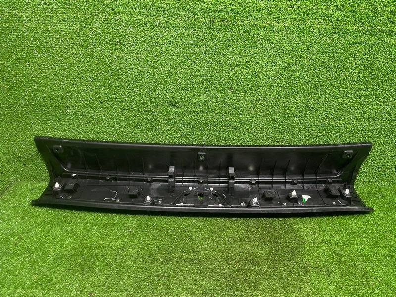 Обшивка багажника, 3500 рублей, Москва