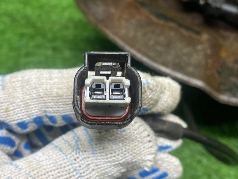 Кулак поворотный, 2000 рублей, Москва