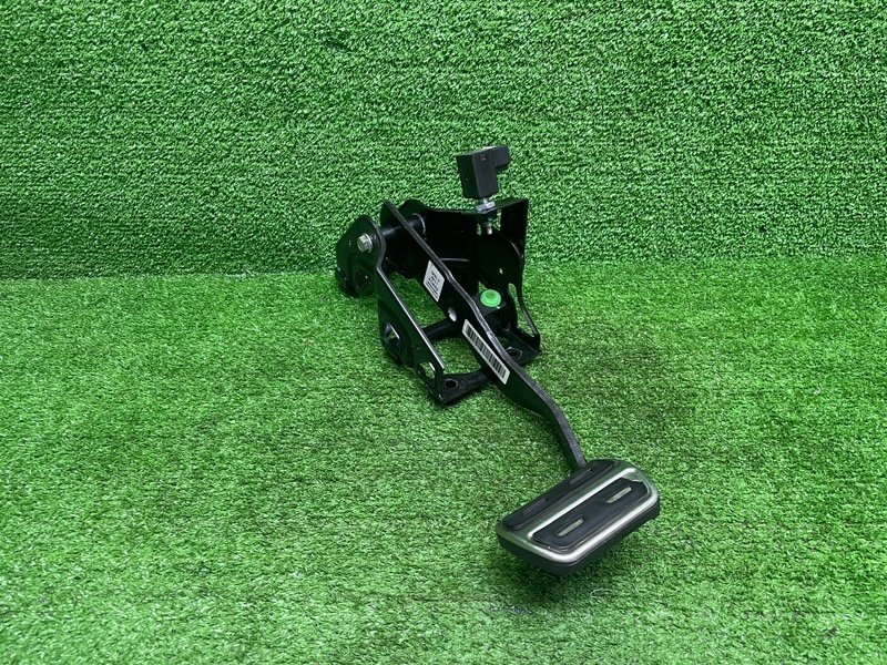 Педаль тормоза, 2500 рублей, Москва